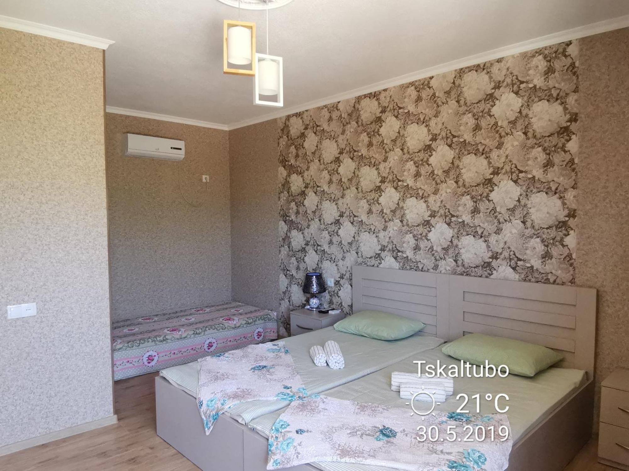 Villa Platinum Tsqaltubo Exteriör bild